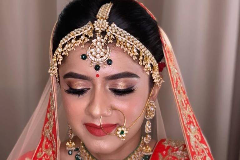 Bridal makeup