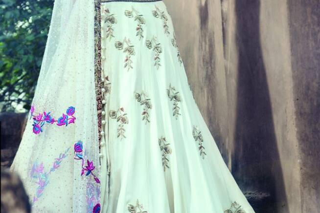 Design lehenga