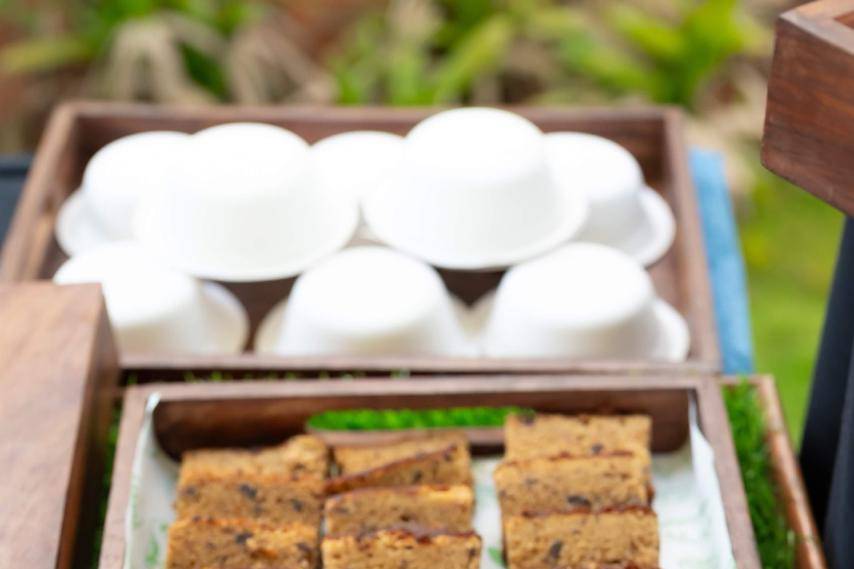 Banana Walnut Tea Cakes