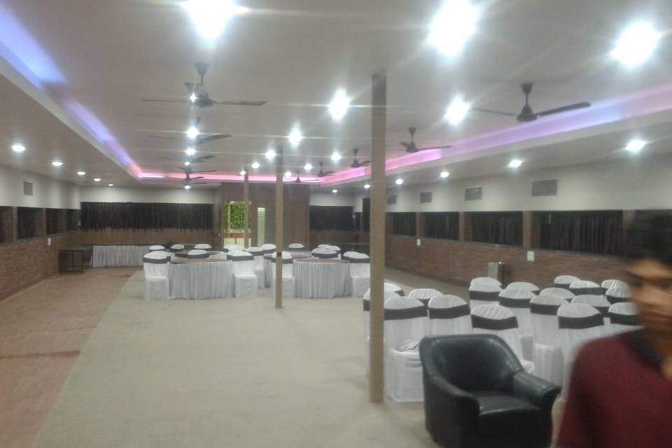 Hotel Avadh, Nagpur