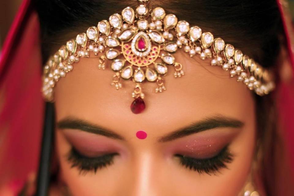 Bridal makeup