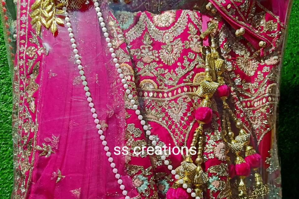 Bridal lehenga packing