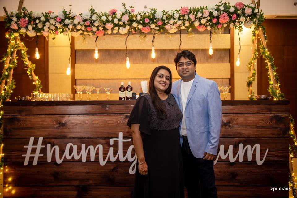 Rumjhum & Namit Cocktail Decor