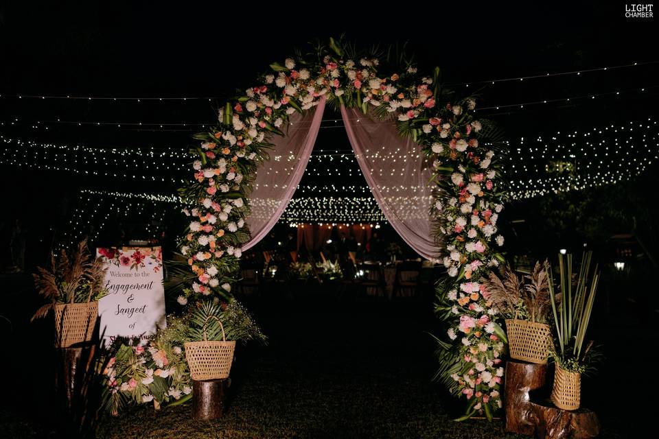 Bridal entry