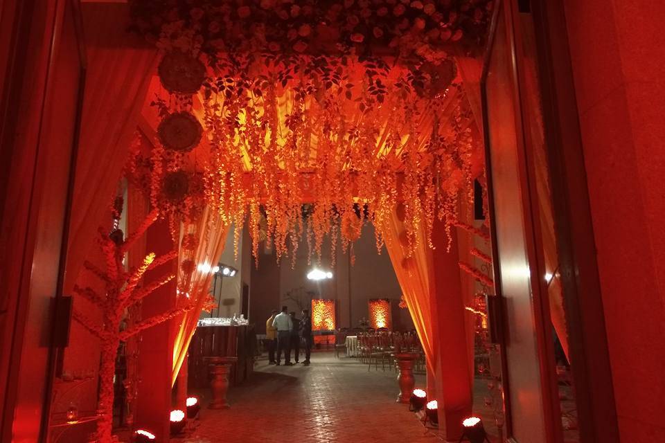 Entrance decor