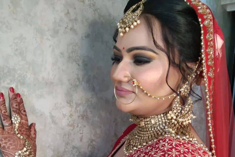 Bridal makeup