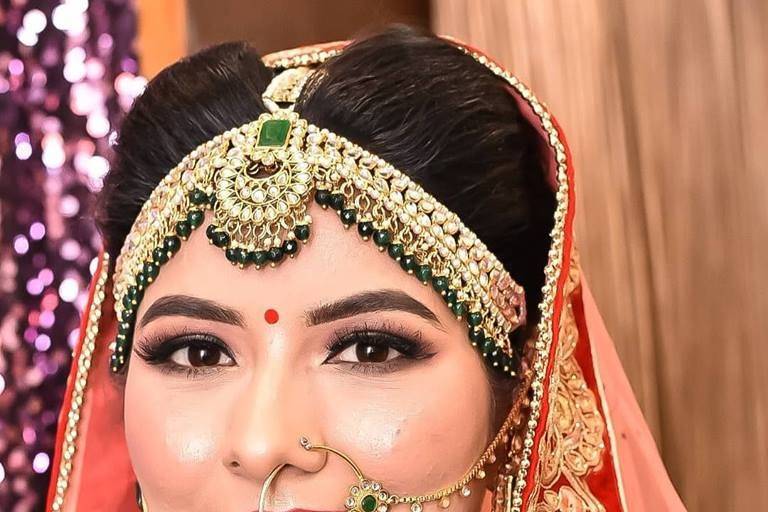 Bridal makeup