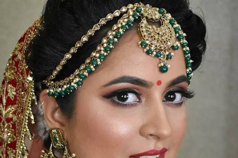 Bridal makeup