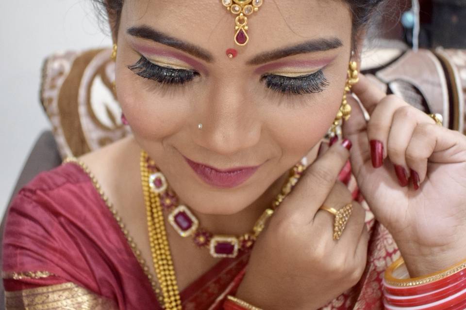 Bridal make with ornaments