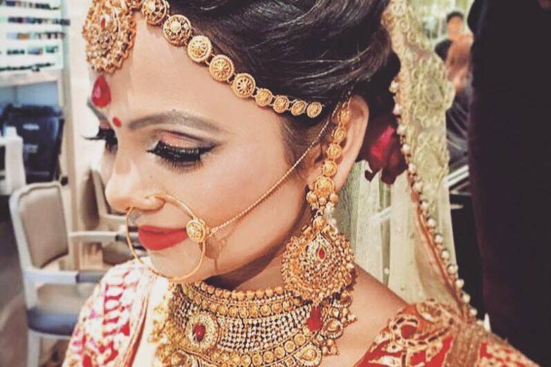 Bridal makeup