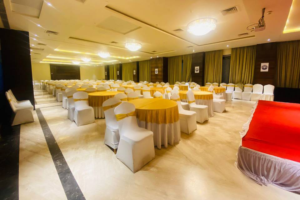 Banquet hall