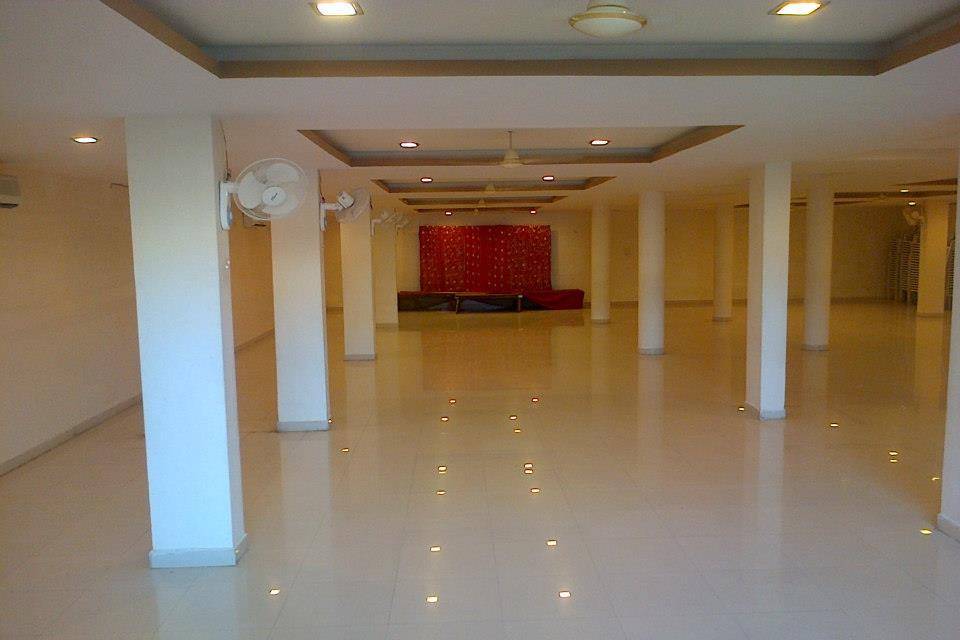 Banquet hall