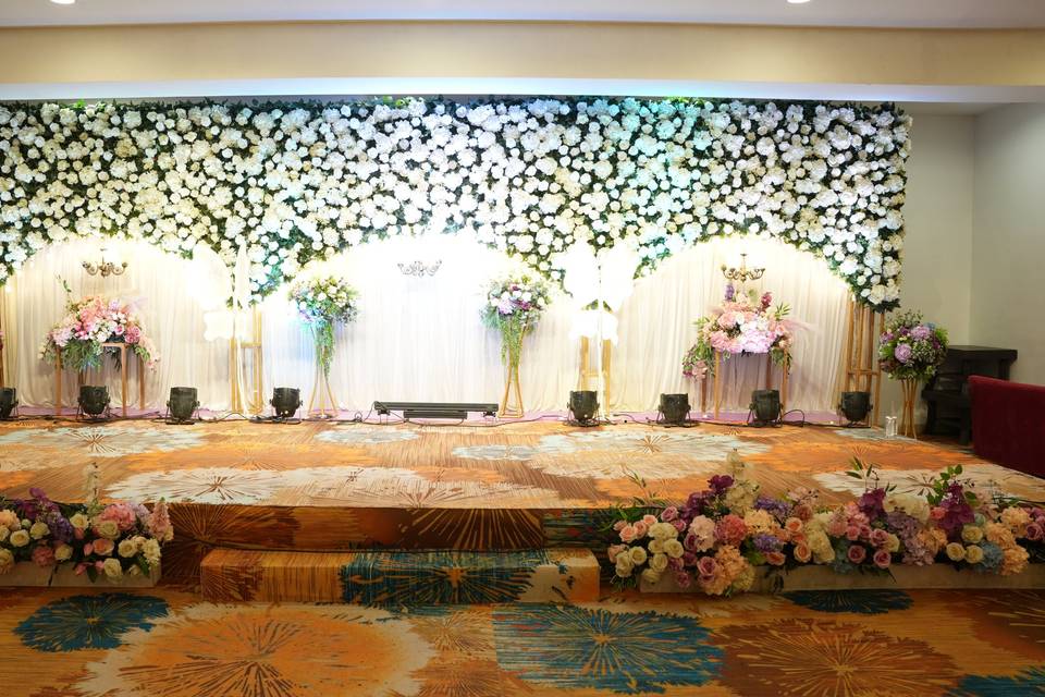 Banquet hall