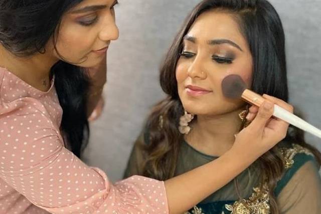 Makeup by Faces by Nikita Thakur