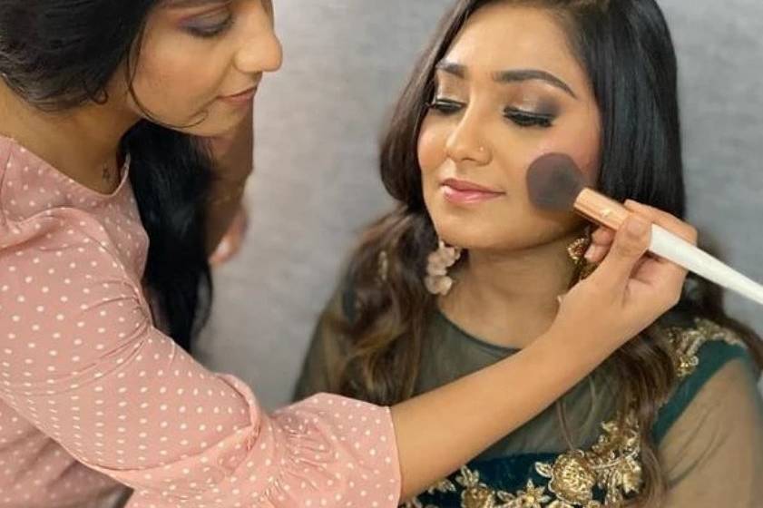 Makeup by Faces by Nikita Thakur