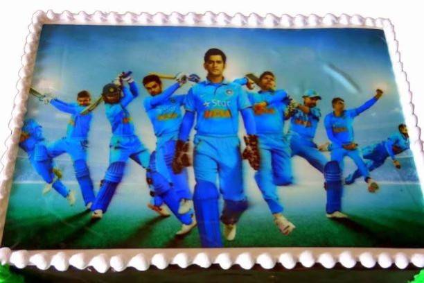 Cricket Theme Cake Customized Topper | Party Supplies India Online