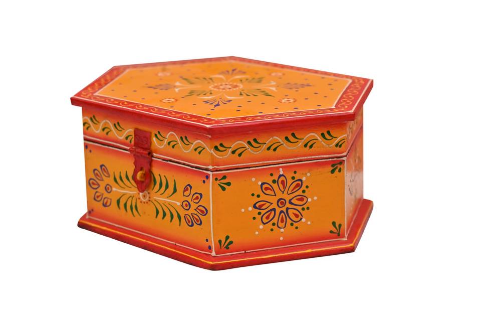 Wooden jewellery box