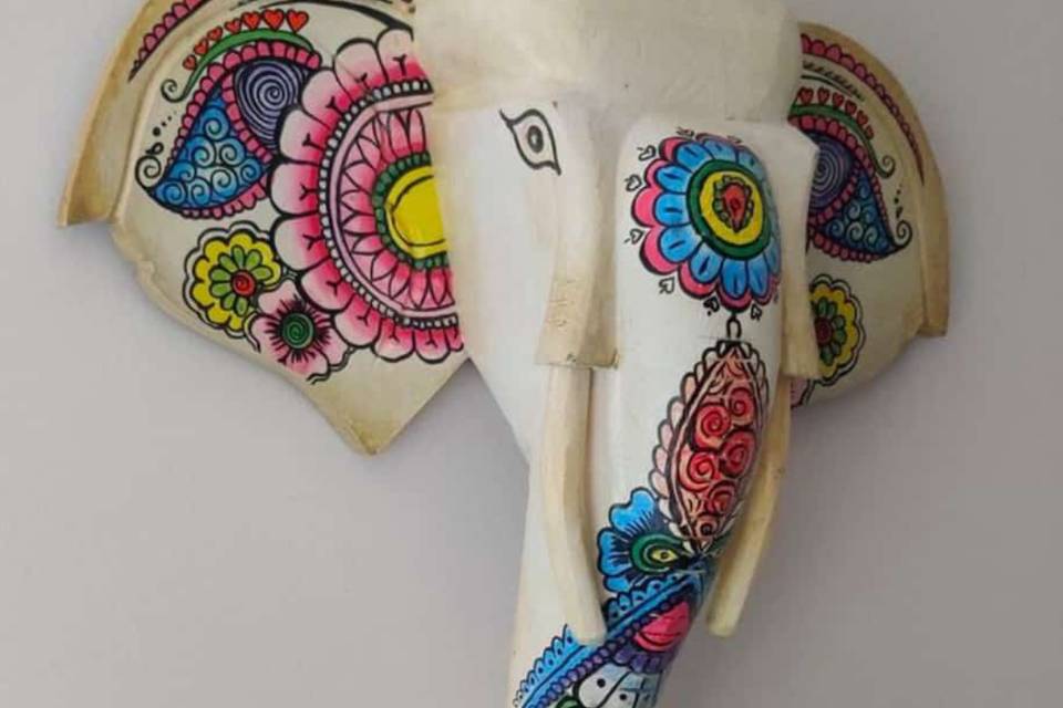 Wooden elephant mask wall deco