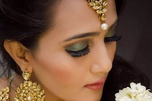 Bridal makeup