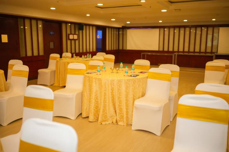 Hall 1