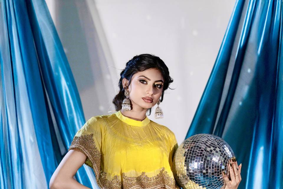 Overall Vibe 	•	A modern fusi