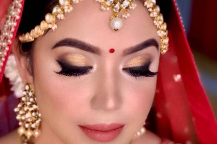 Makeup by Pratiba