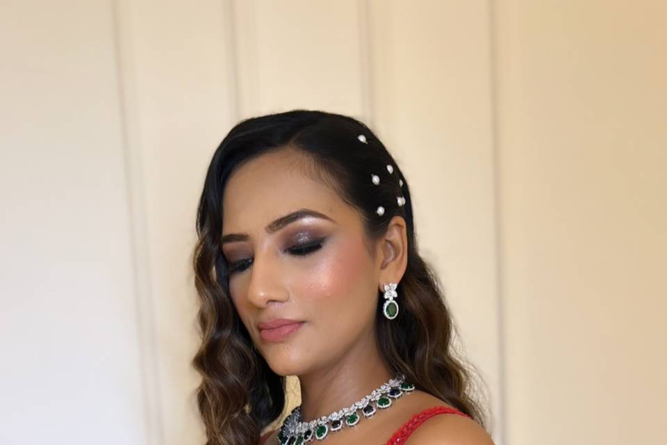 Saniya Hameed Makeup Artist