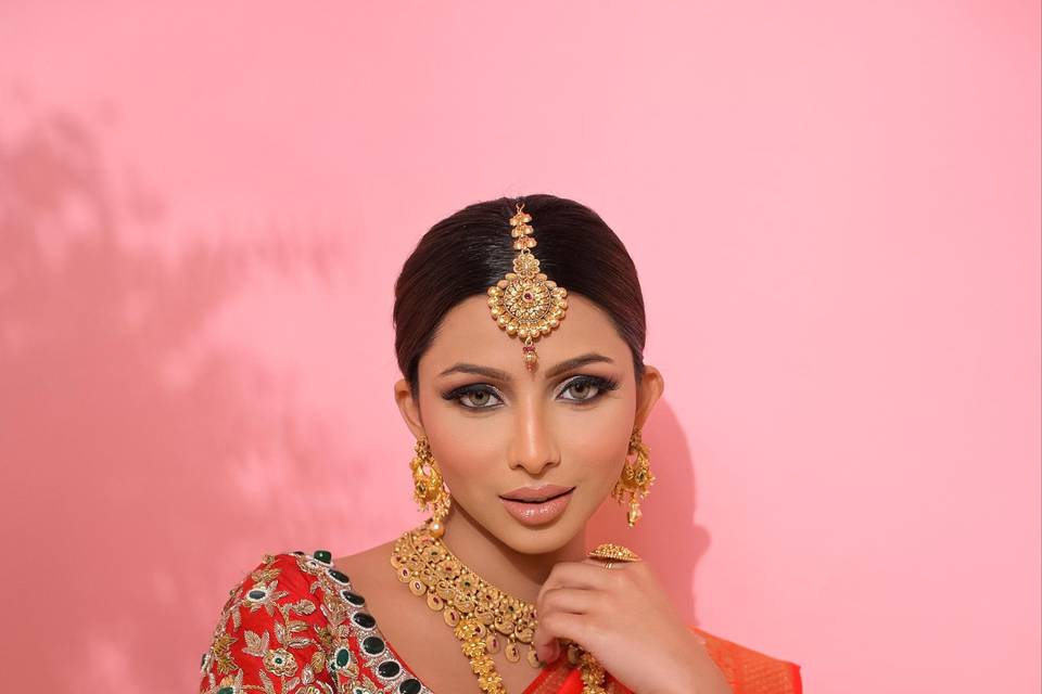 Saniya Hameed Makeup Artist