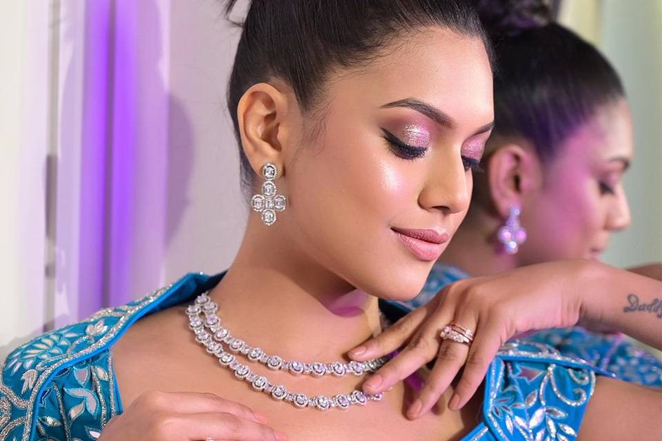 Saniya Hameed Makeup Artist