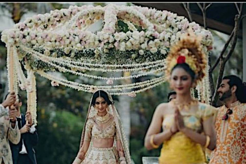 Bridal entry