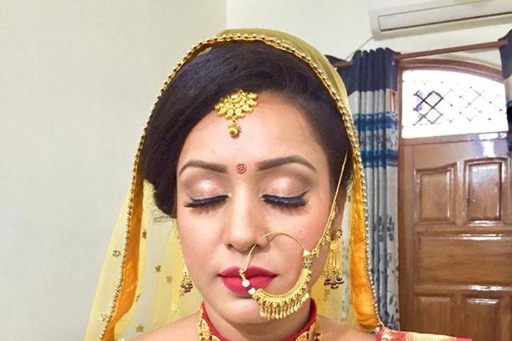 Bridal makeup