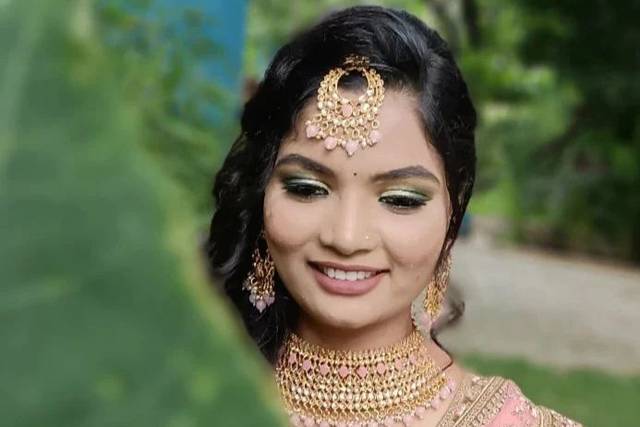 Party makeup