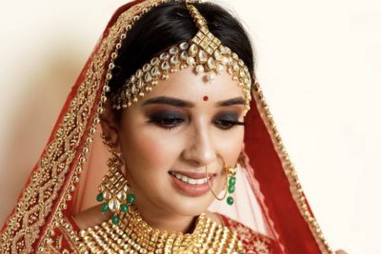 Bridal makeup