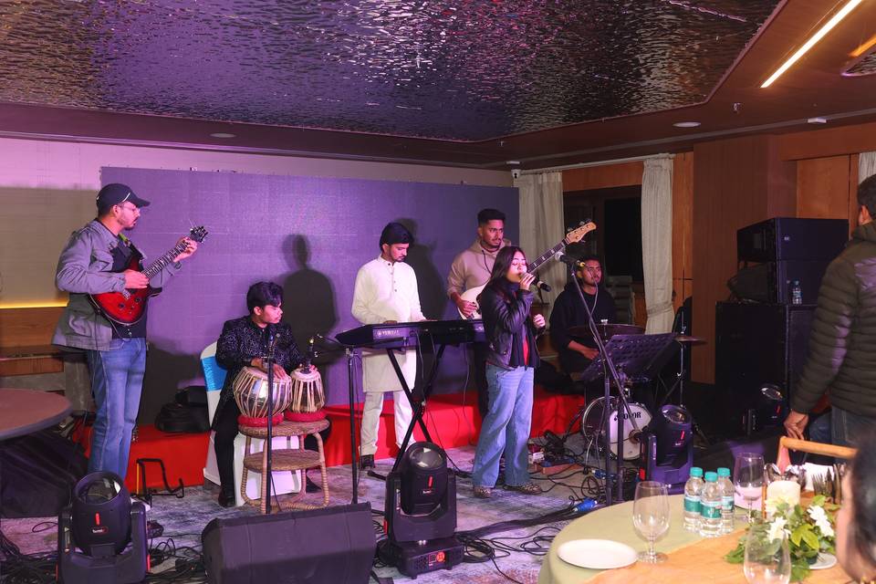 Live Band