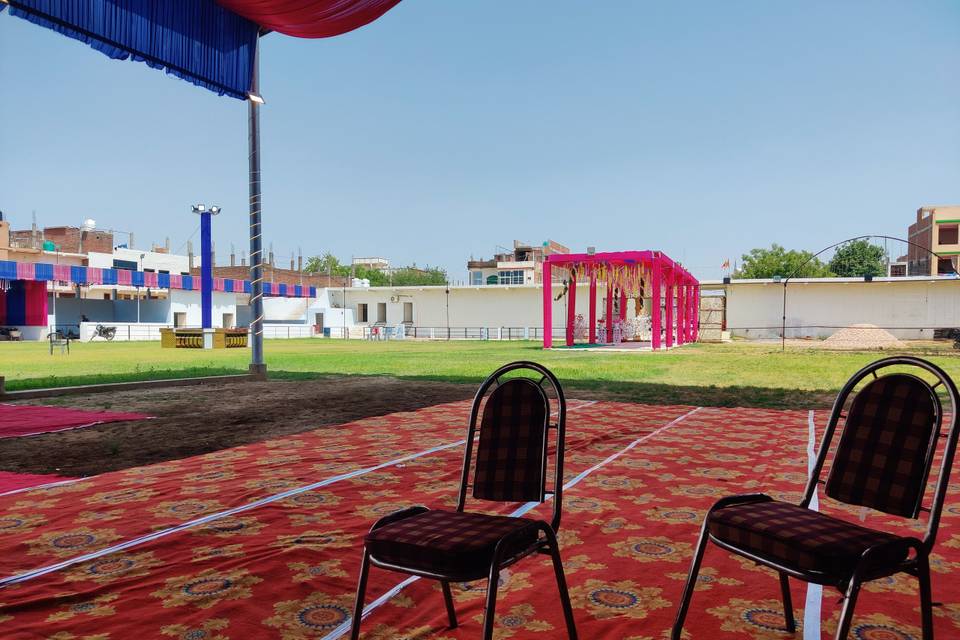 Lawn area