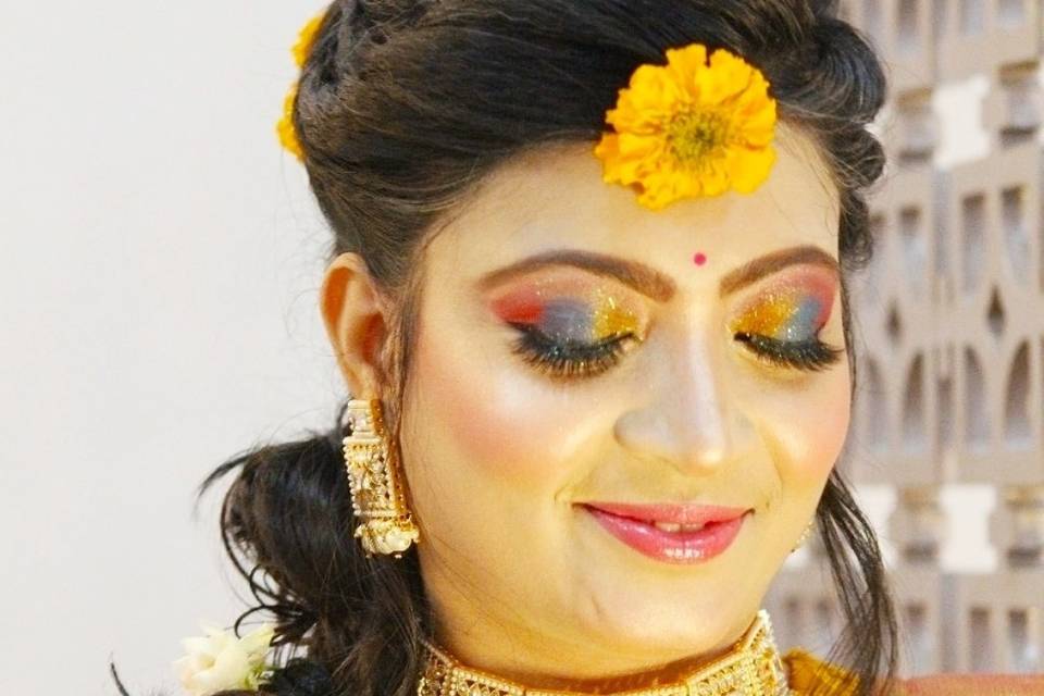 Haldi Make-up Look