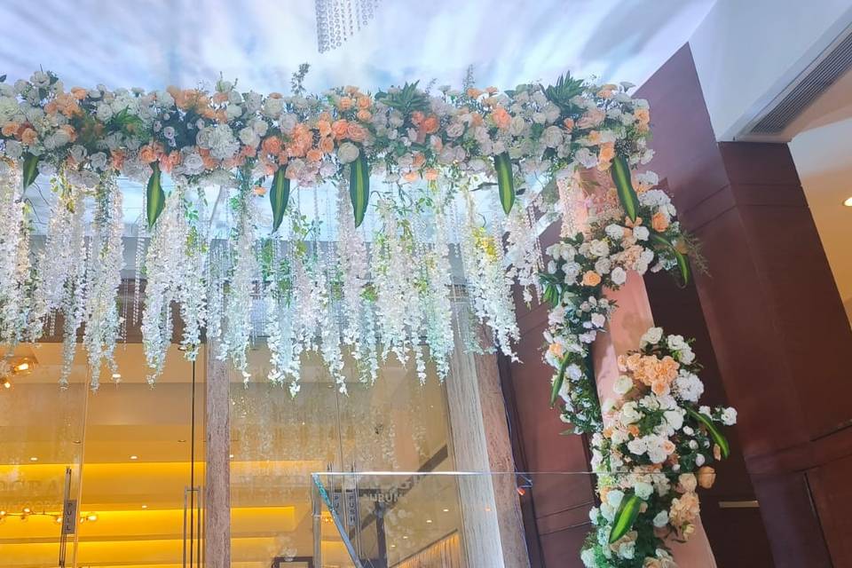 Entrance decor
