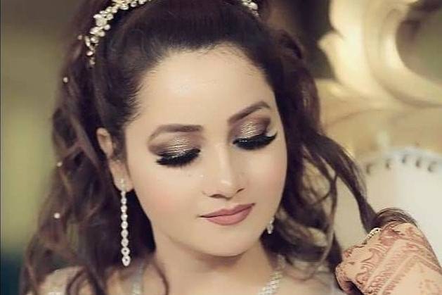 Shipra Rakheja Makeup Artist