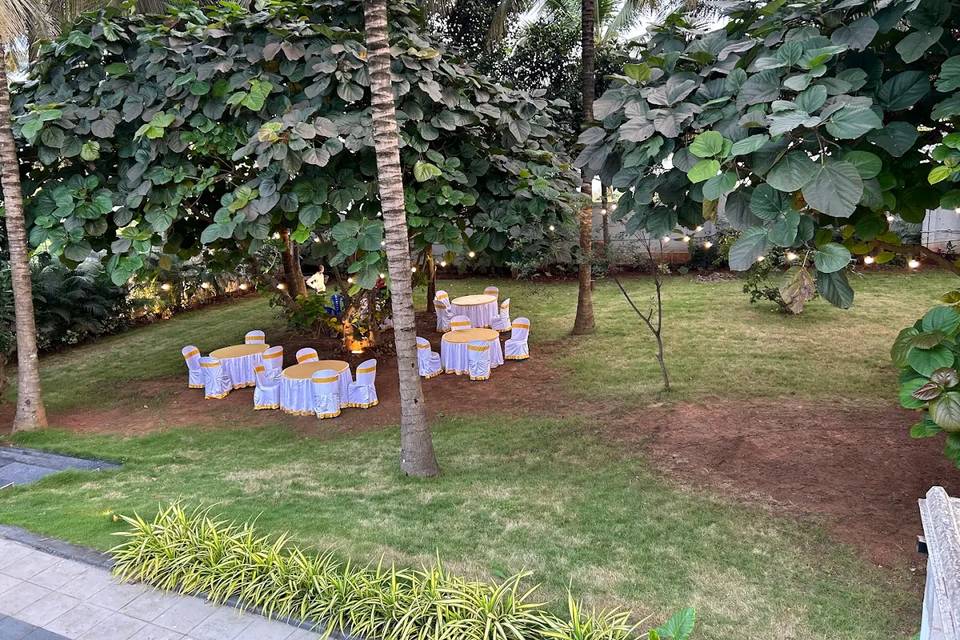 Lawn area