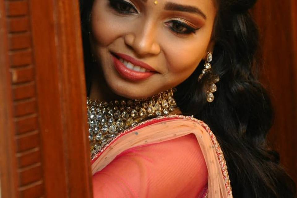Shveta Pathak Makeup Artist