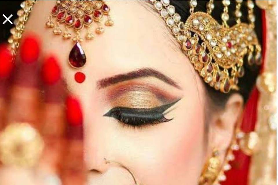 Bridal makeup