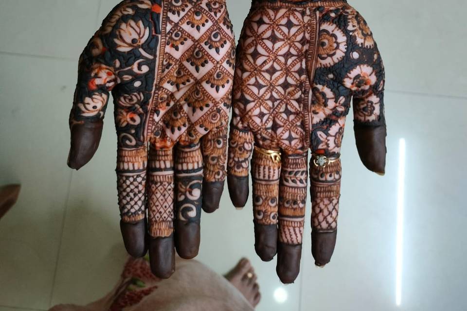 Mehndi design