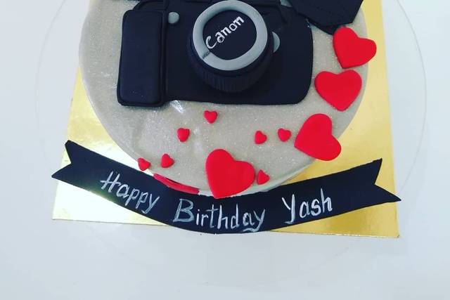 A Camera Themed Cake Idea