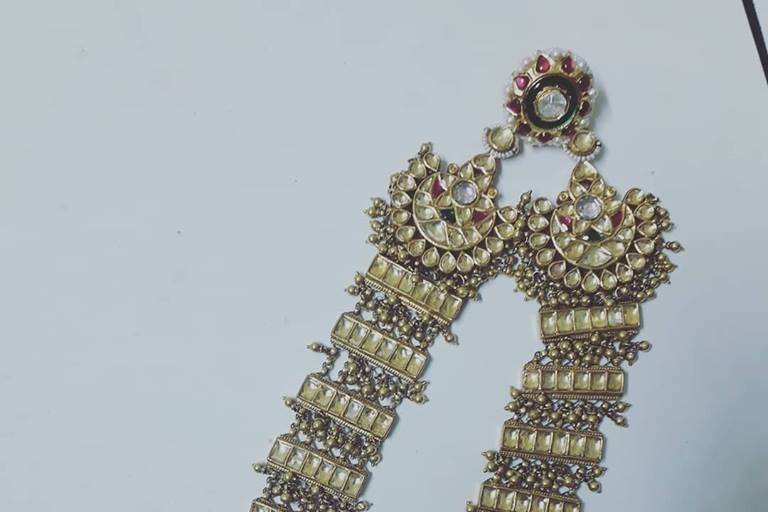 Bridal jewellery