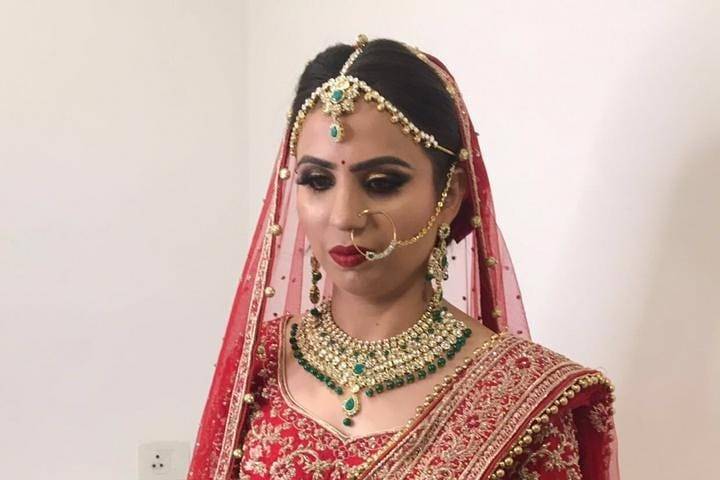 Bridal makeup