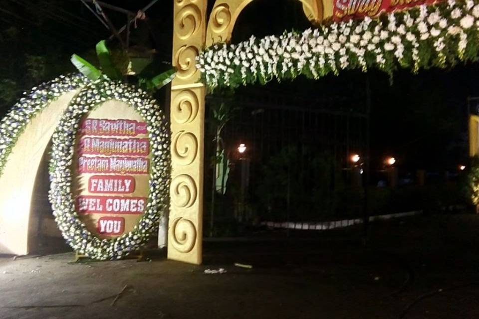 Entrance decor