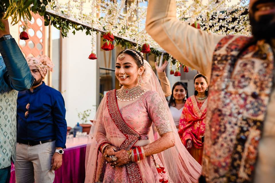 Bride entry