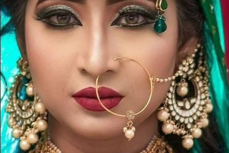 Makeup by Nida Hussain
