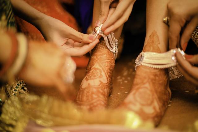 ..............................