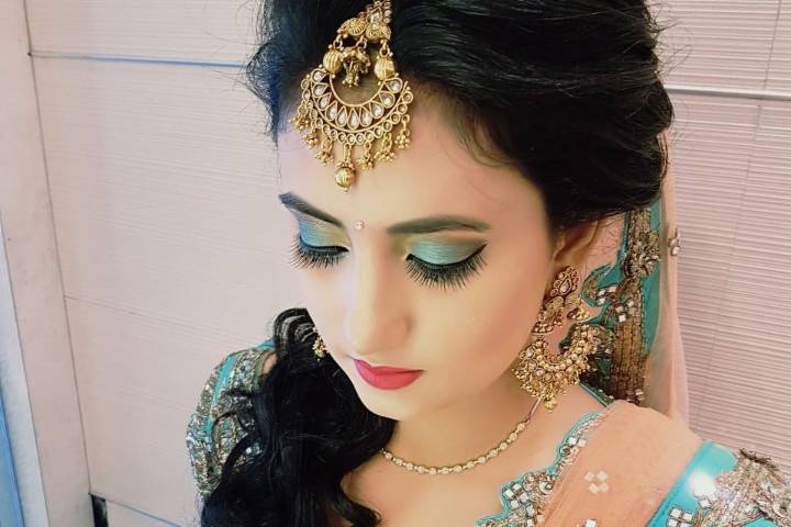 Bridal makeup